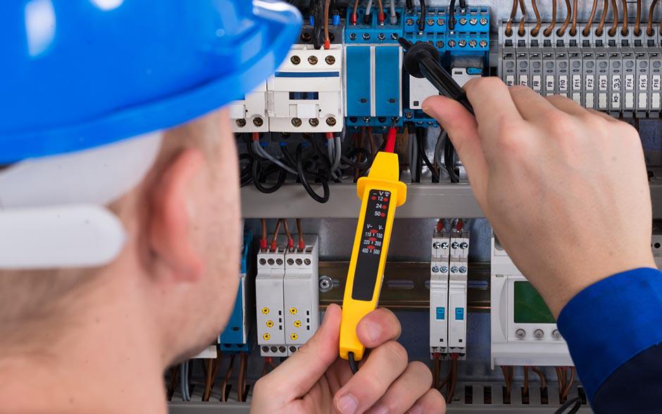 cherche électricien pas cher Moissy-Cramayel